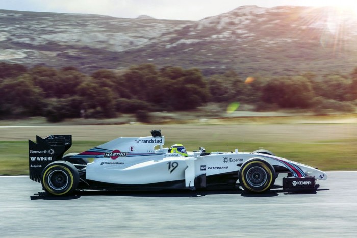 Hivatalos, Martini-csíkokba öltözött a Williams 6