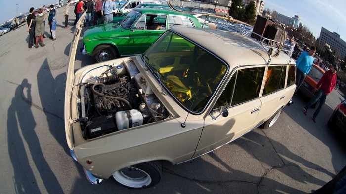 Könnyfakasztó Lada, amit látnod kell! 6 | Vezess Könnyfakasztó Lada, amit látnod kell! 6