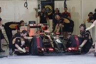 F1: A Lotus nem versenyezni megy Melbourne-be 2