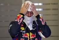 F1: Vettel és Alonso is megúszta a büntetést 6