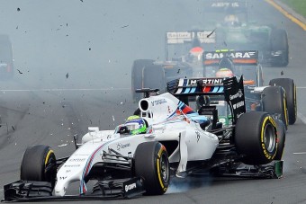 F1: Massa eltiltaná Kobajasit