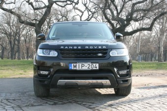 Élet a cet gyomrában