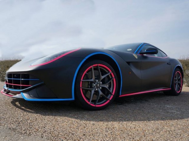 Ferrari ágyúgolyósítva 8