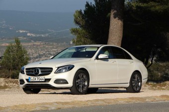 Új C-osztály - A kategórián túlmutató luxus