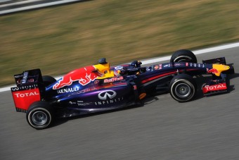 F1: Saját motor kéne a Red Bullnak?