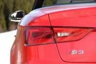 S3