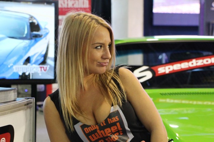 Csábító formák a tuningshow-ról 11 | Vezess Csábító formák a tuningshow-ról 11