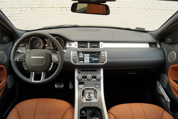 Minőségi anyagok, elegancia és a tartósság ígérete a kabinban