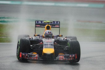 F1: Ricciardo besokallt a francos Williamstől