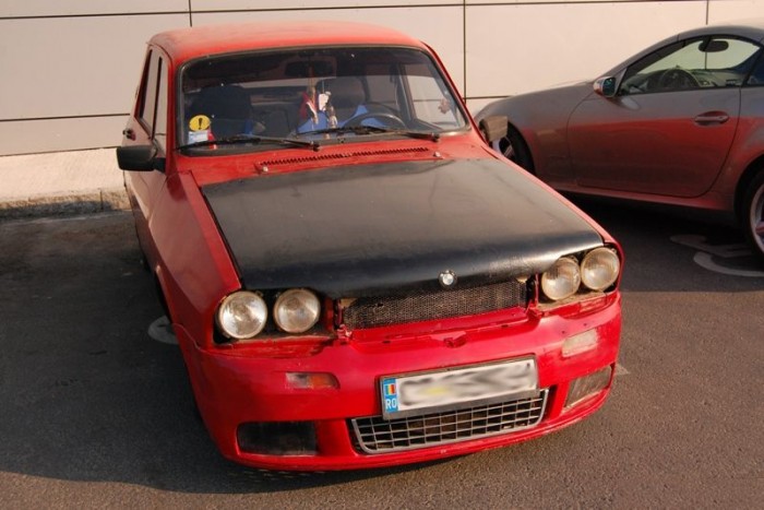 Ez a Dacia nem az, aminek látszik 9