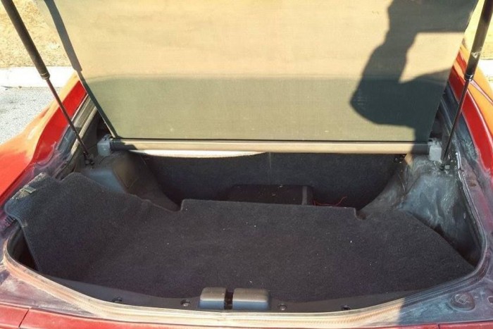 Ferrarivá plasztikázott japán erőművész 12 | Vezess Ferrarivá plasztikázott japán erőművész 12