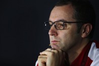 F1: Lemondott a Ferrari csapatfőnöke! 9