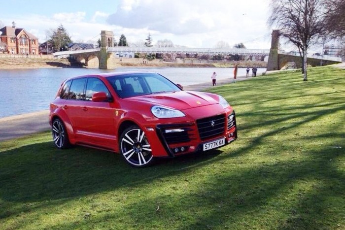 Íme az első Ferrari terepjáró 6 | Vezess Íme az első Ferrari terepjáró 6