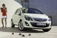 8. Opel Corsa, 370 db. A Corsa mind a magánvásárlók, mind a flottaügyfelek körében népszerű. Utódát ősszel mutatja be az Opel, a masszív akció és a Corsa erős piaci pozíciója addig is fenntartja iránta az érdeklődést