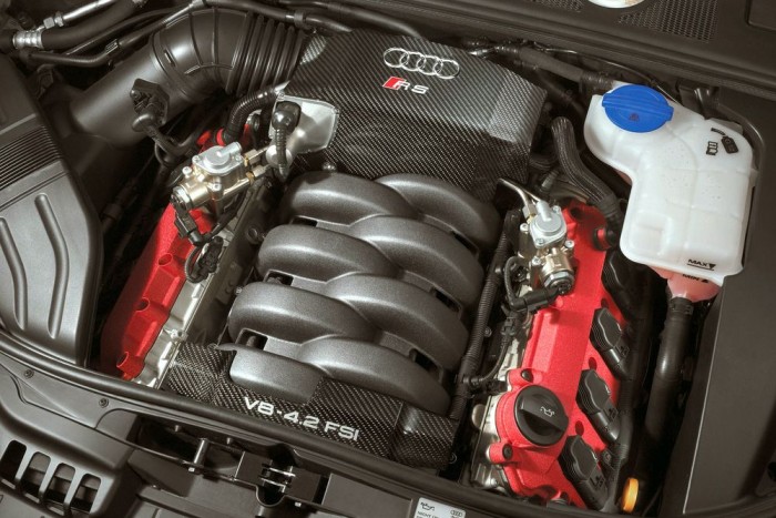 Ijesztő trend: luxusautókból lopnak üléseket! 6