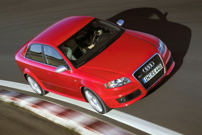 Ijesztő trend: luxusautókból lopnak üléseket! 7