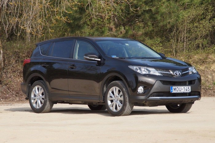 570 ezer forint az összkerékhajtás felára