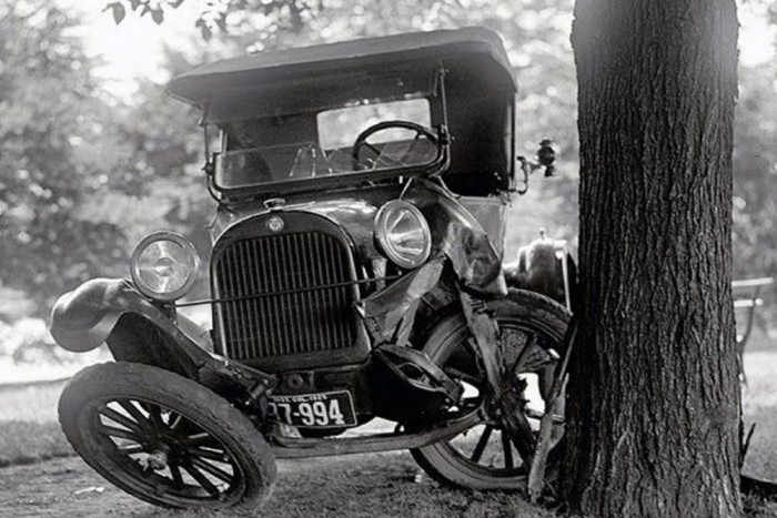 Így törtek az autók a húszas években 12