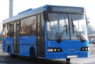 Elkészült az első átalakított Ikarus 405-ös autóbusz, mely menő megjelenést kapott.
