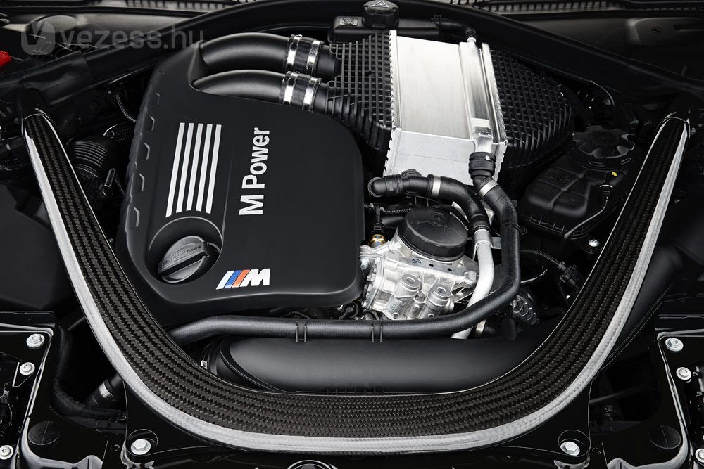 BMW M4 tető nélkül 14 BMW M4 tető nélkül 14