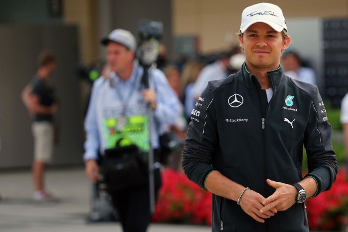 F1: Hamilton a Red Bullra mutogat 4