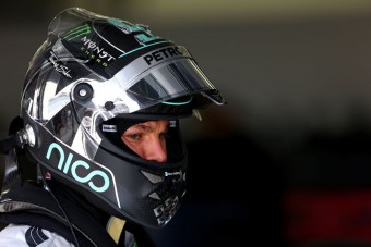 F1: Sérülés miatt lassabb Rosberg?