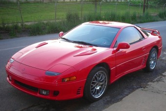 Visszatér a legendás japán sportkupé