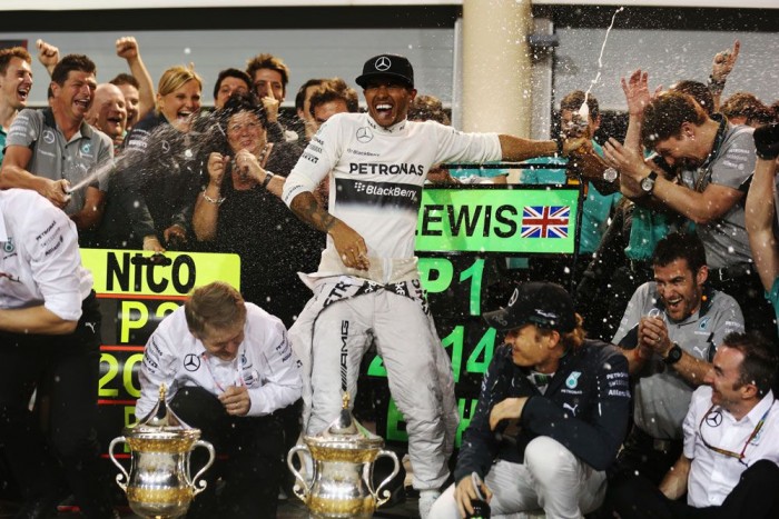 F1: Észbontó versenyen győzött Hamilton 12 | Vezess Fotó: Europress