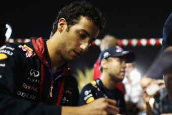 F1: Ricciardo jobb, mint Webber?