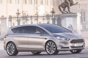 Luxus családi busz a Fordtól