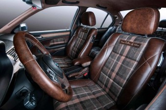 BMW-ét a nagypapáknak!