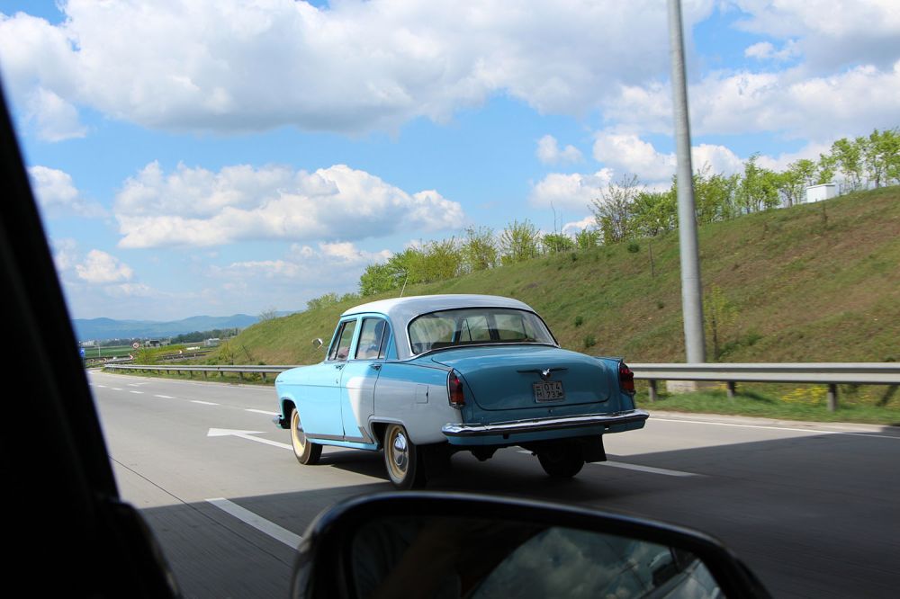 Út közben láttuk ez a csodaszép M-21-es Volgát. Öröm lehet vele minden méter ebben a gyönyörű időben