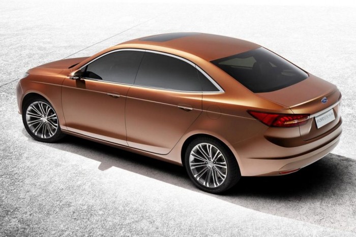 Ford Focus, gazdagoknak 6