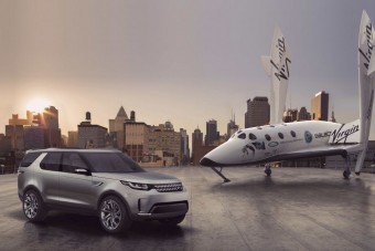 Elhagyja a Földet a Land Rover