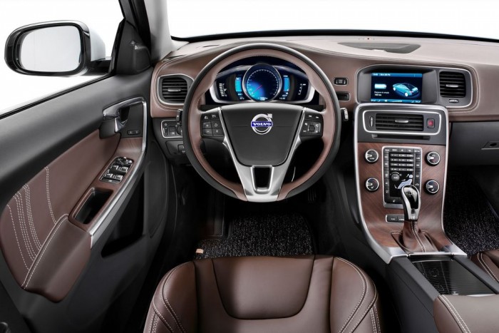 Nyújtott sporthibrid-tanulmány a Volvótól 6 | Vezess Nyújtott sporthibrid-tanulmány a Volvótól 6