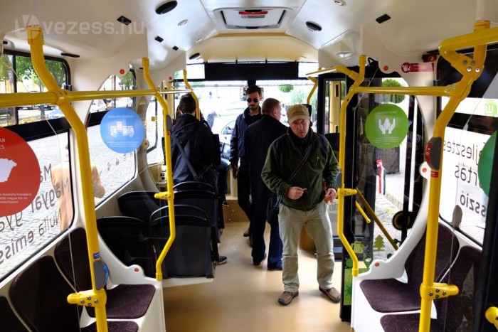 Itt az új magyar elektromos midibusz! 41 Itt az új magyar elektromos midibusz! 41