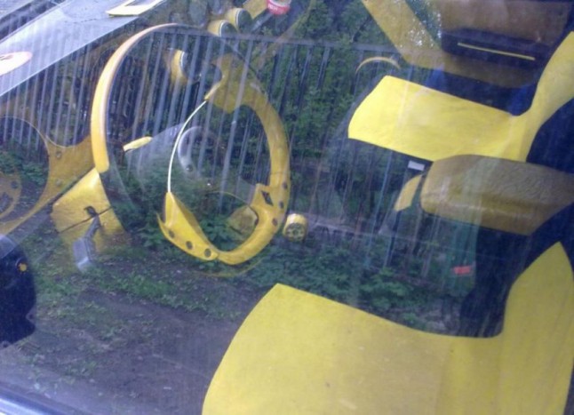 Jóízlés elleni durva erőszak 11