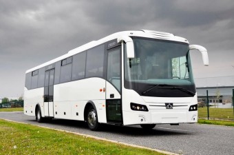 Új helyközi magyar autóbusz