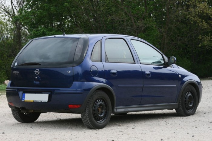 Széles a választék a 800 ezer forint körüli ársávban, lejjebb elég sok a légkondi nélküli autó