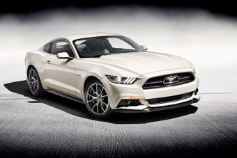 Limitált Mustang az ötvenedik szülinapra