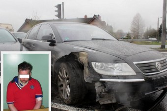 A tömött kocsisorban menekült a luxusautó