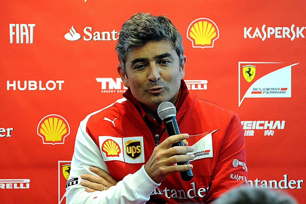 F1: Nem adja fel az évet új Ferrari-főnök 25
