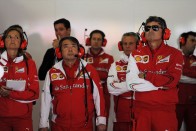 F1: Alonso az élen, Räikkönen nem is ment 57