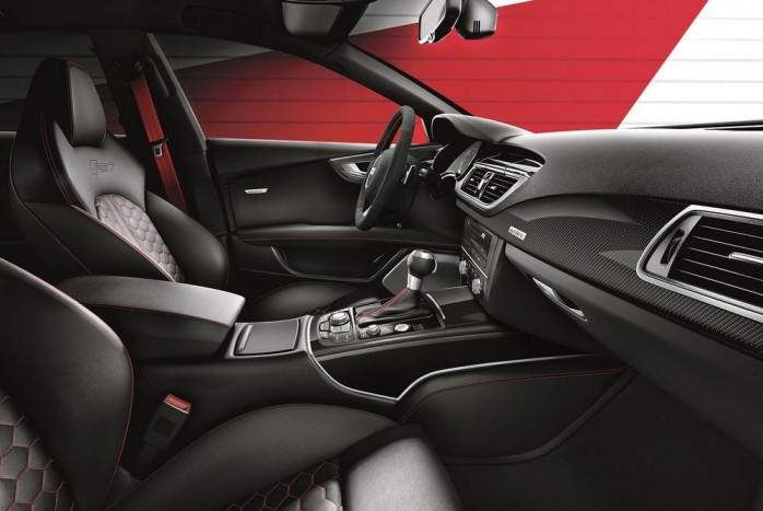 Méregdrága gyári tuningos Audi 7