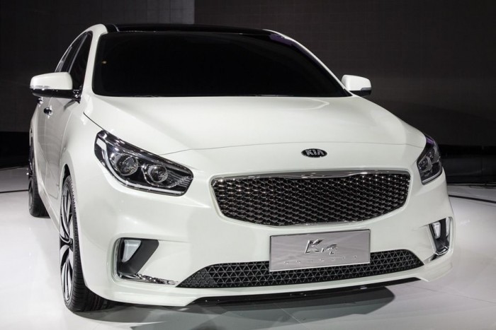 Nagy családi Kia készül 3 | Vezess Nagy családi Kia készül 3