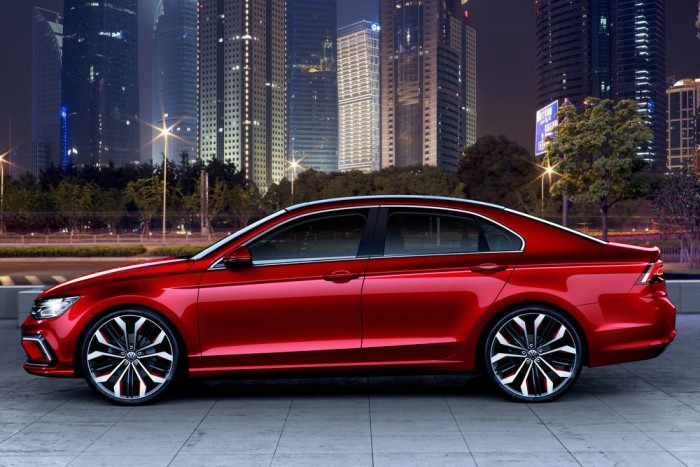 Mit szólnál egy négyajtós Golf kupéhoz? 7