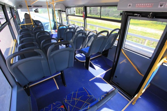 Modern kisbusz a Kamaztól 4 | Vezess A városi kialakítású változat beltere...