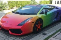 Lamborghini, a szivárvány színeiben 7
