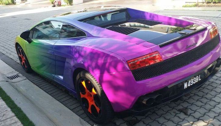 Lamborghini, a szivárvány színeiben 4