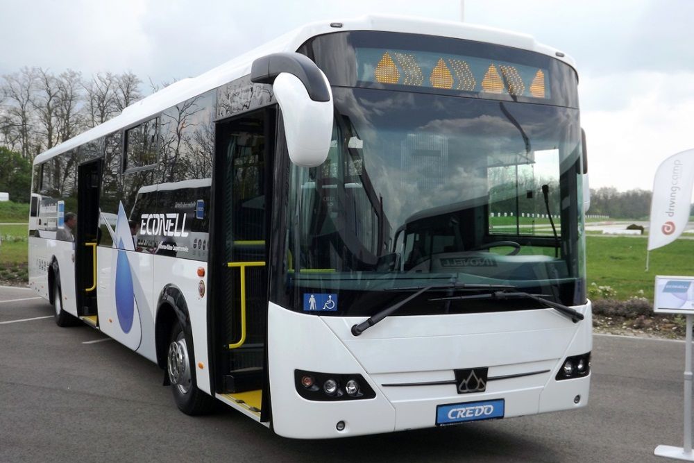 Egy jól sikerült típus, a Credo Econell 12, melyből már több tucat közlekedik idehaza. Az autóbusz  90 utas szállítására alkalmas, melyből 49 ülőhely és 41 állóhely áll rendelkezésre